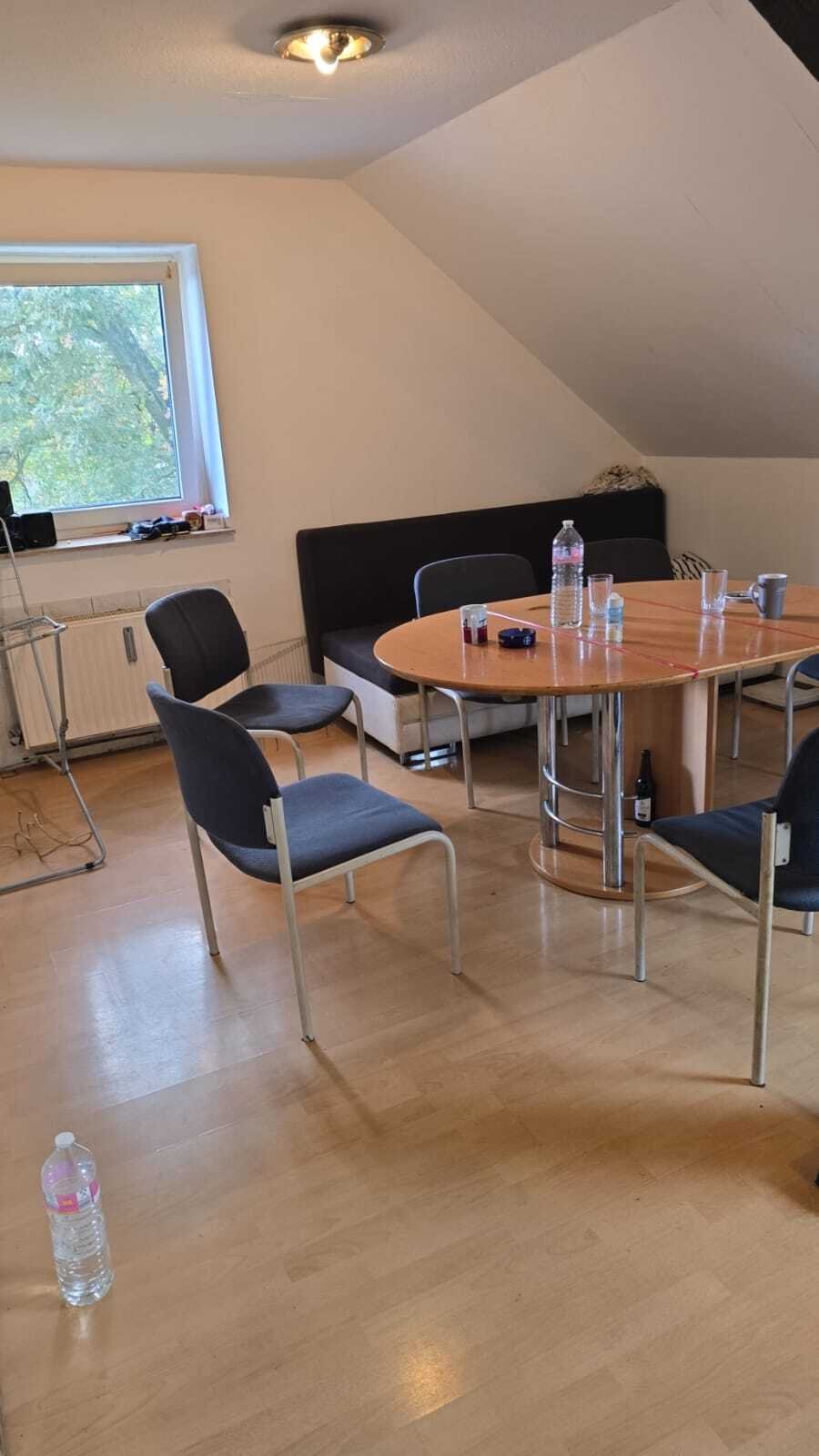 Monteurhaus mit 25 Zimmern und 2 Anbauwohnungen in Essen-Dellwig – Renditeobjekt mit stabile Mieteinnahmen