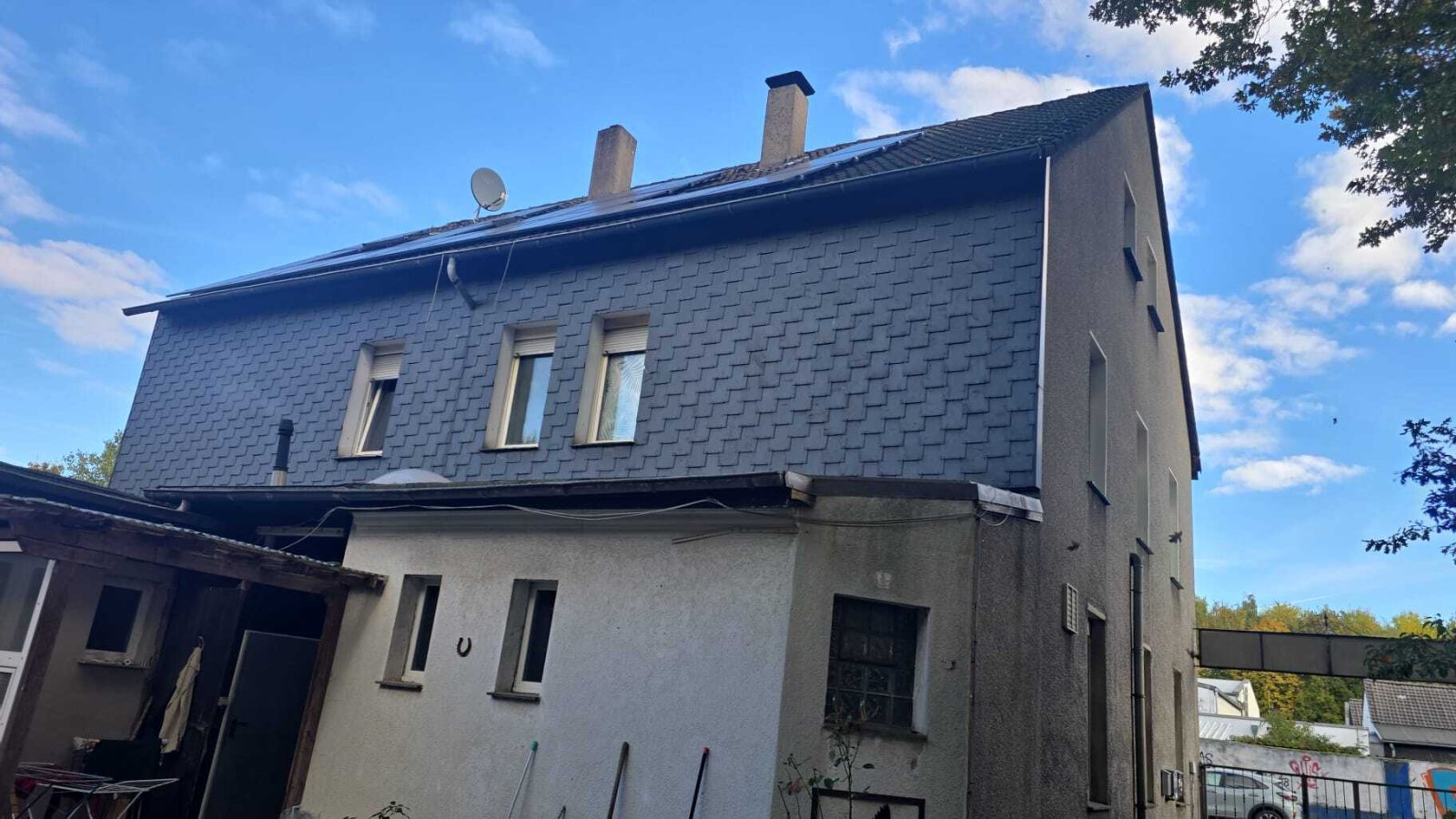 Monteurhaus mit 25 Zimmern und 2 Anbauwohnungen in Essen-Dellwig – Renditeobjekt mit stabile Mieteinnahmen